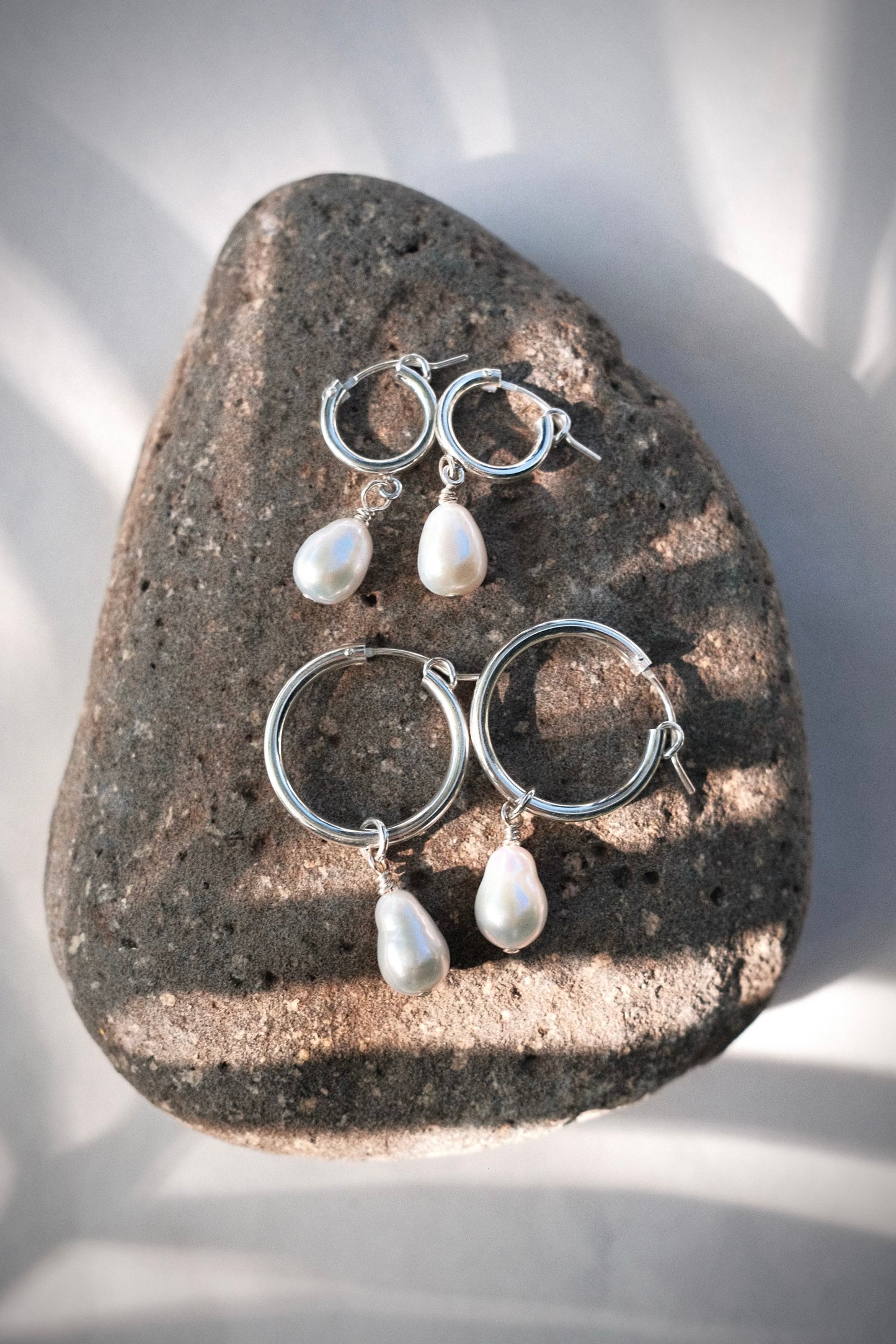 Silver Baroque Pearl Latch Hoop Earrings - Kēhau