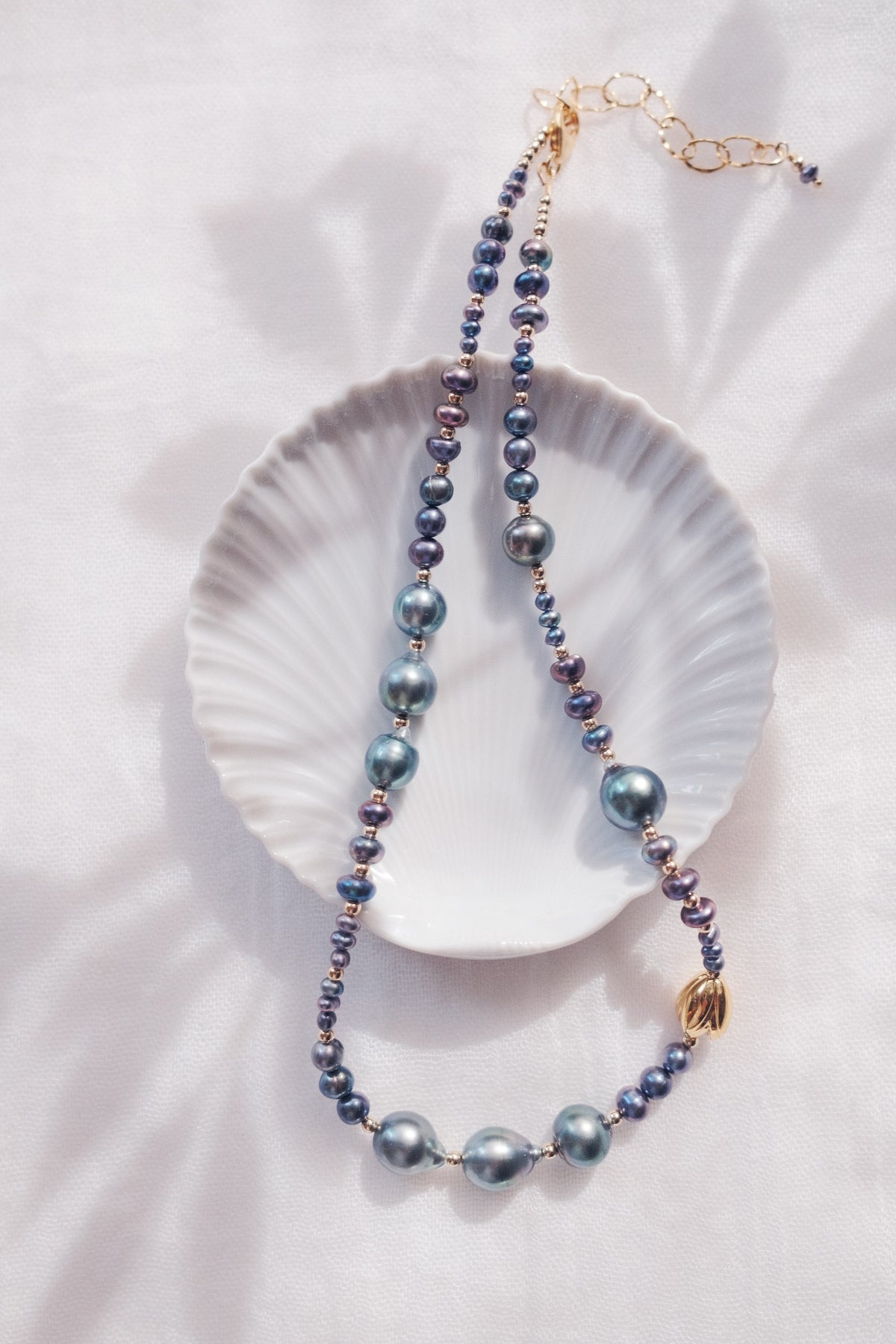 Tahitian & Peacock Pearl Pikake Necklace - Kiʻekiʻe