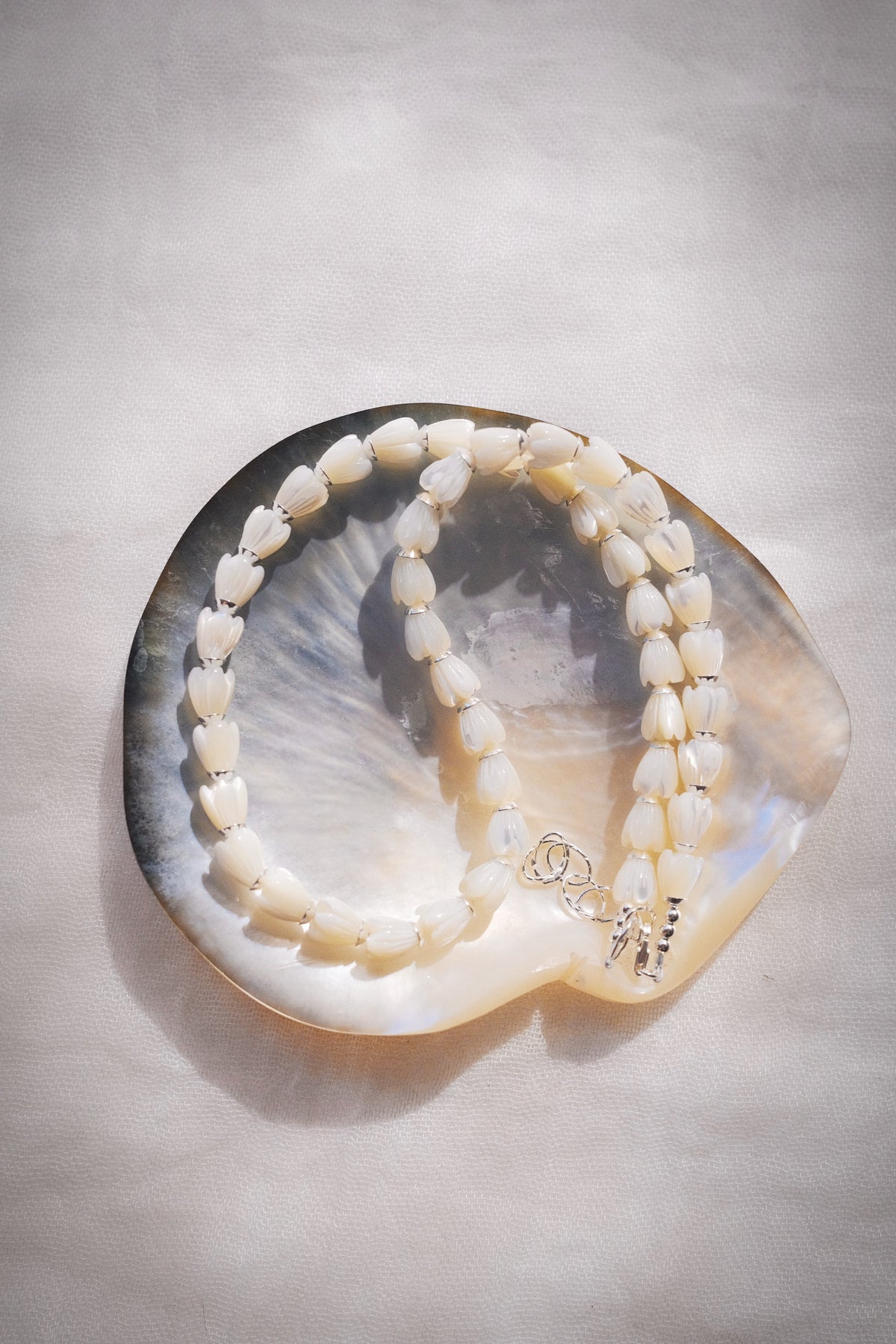 Mother of Pearl Pikake Beaded Necklace - Silver Lāhela