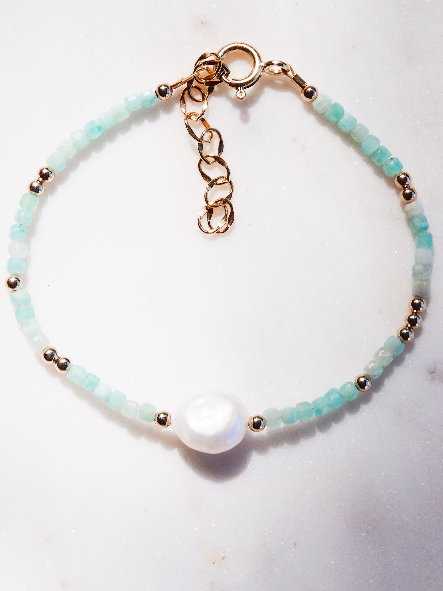 White Pearl and Gemstone Bracelet - Gold Haukea