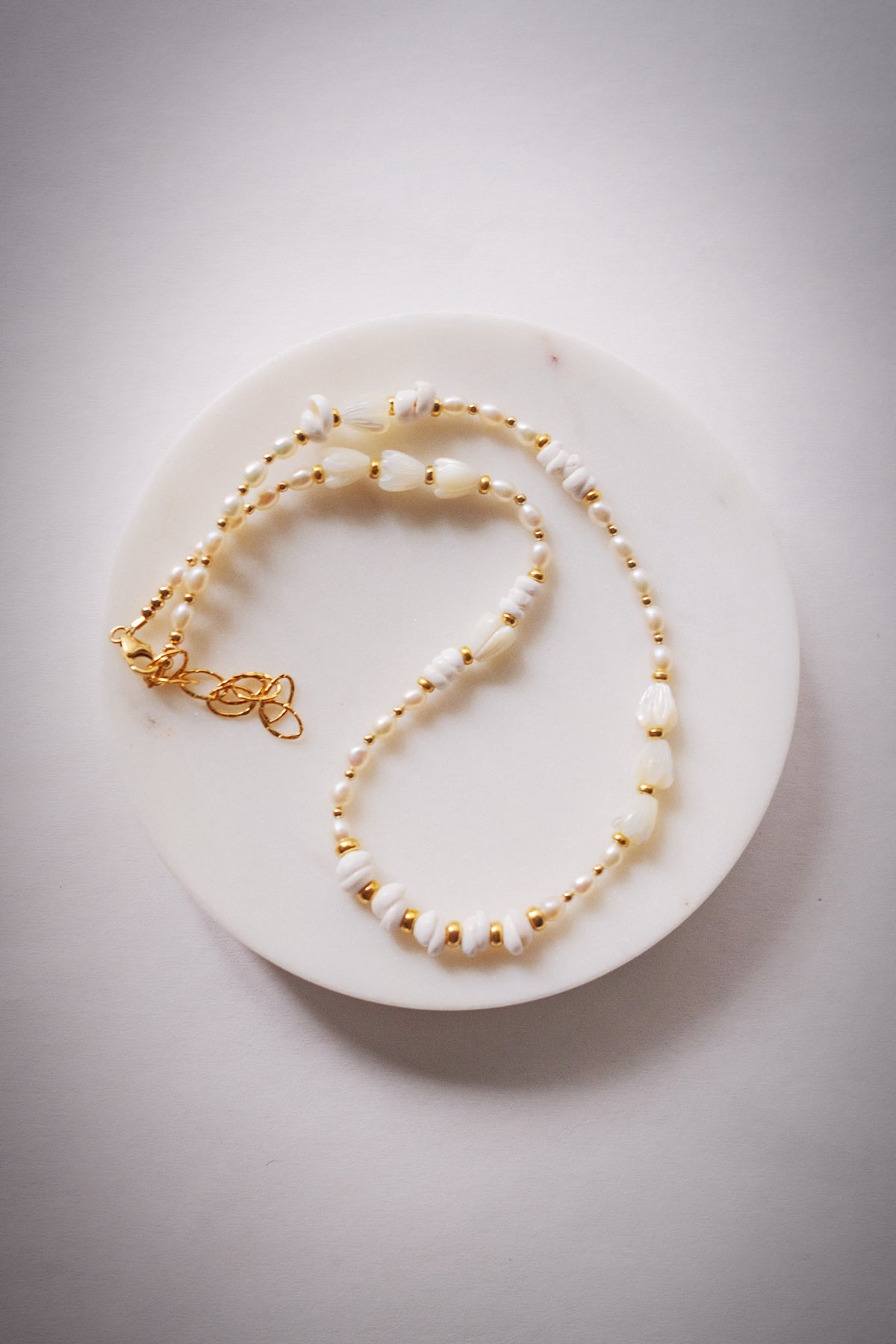 Mixed Shell & Pearl Pikake Necklace - Gold Kahakai