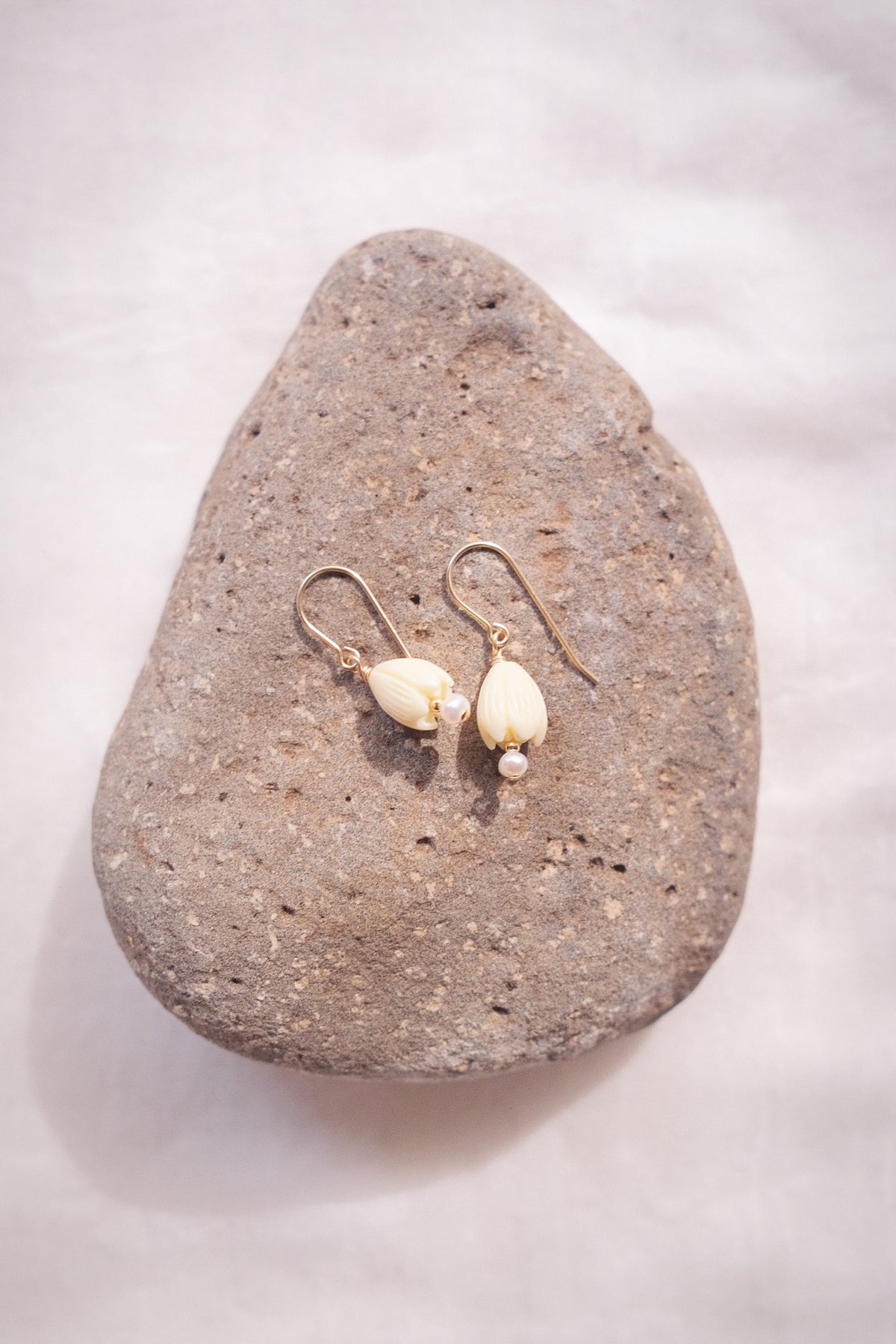 Resin Pikake & Pearl Drop Earrings - Gold or Silver Kupuna