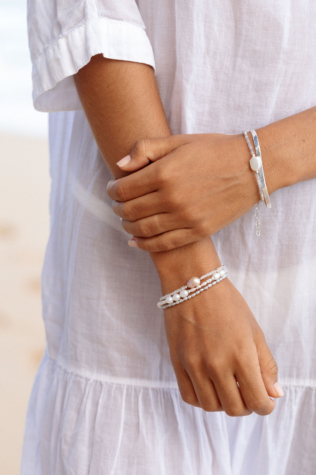 Silver and White Pearl Bead Bracelet - Hiwahiwa