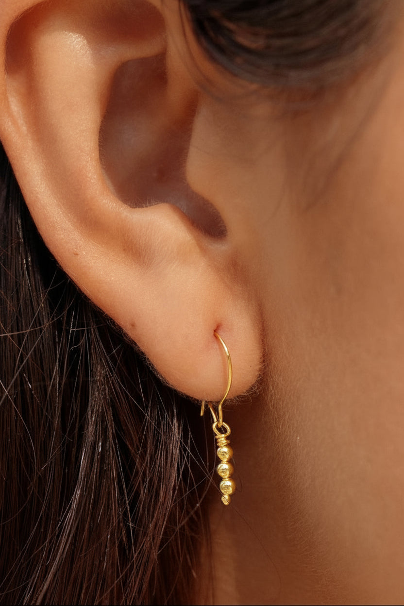 Dainty Golden Drop Earrings - Keilana