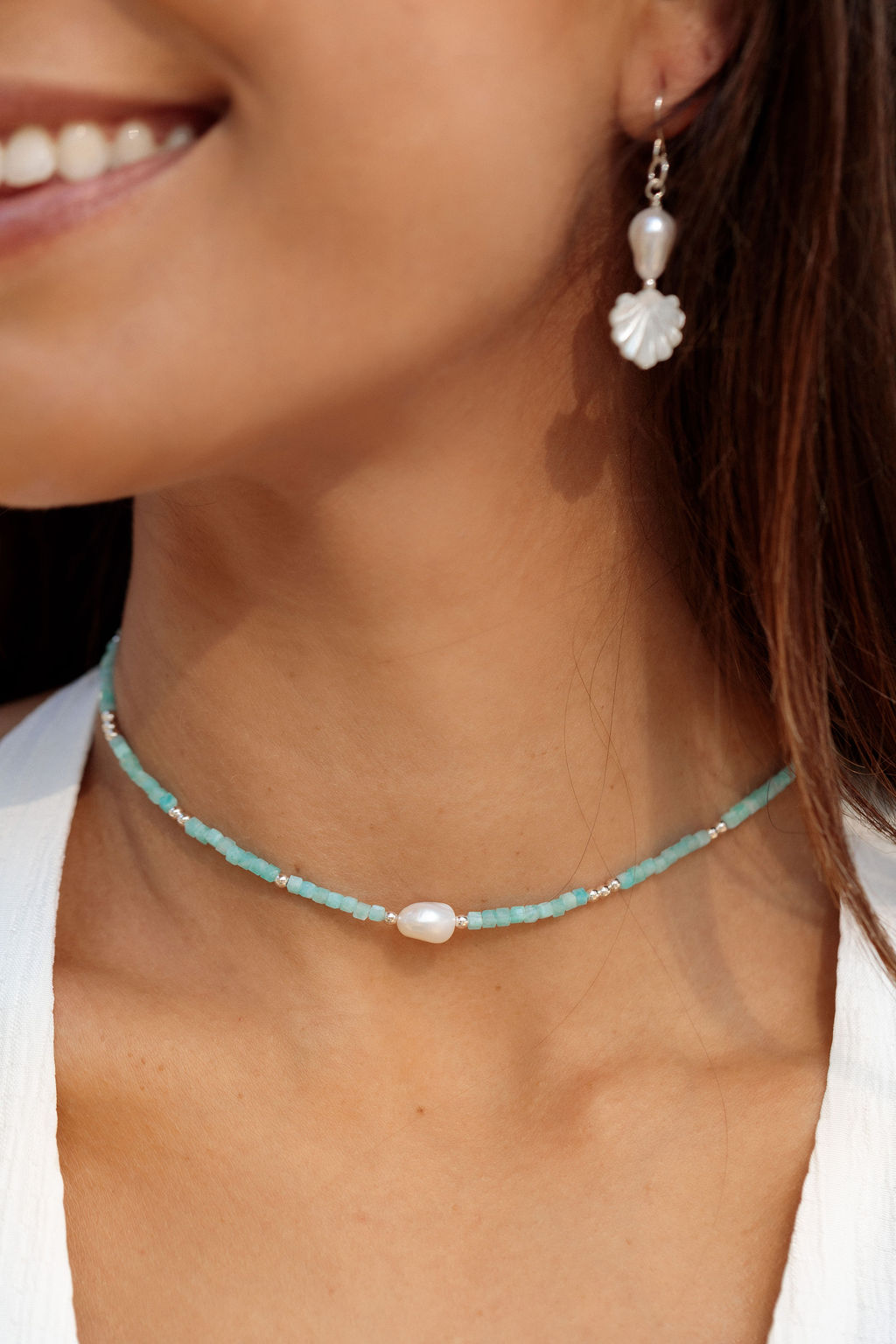 White Pearl and Gemstone Necklace - Silver Haukea