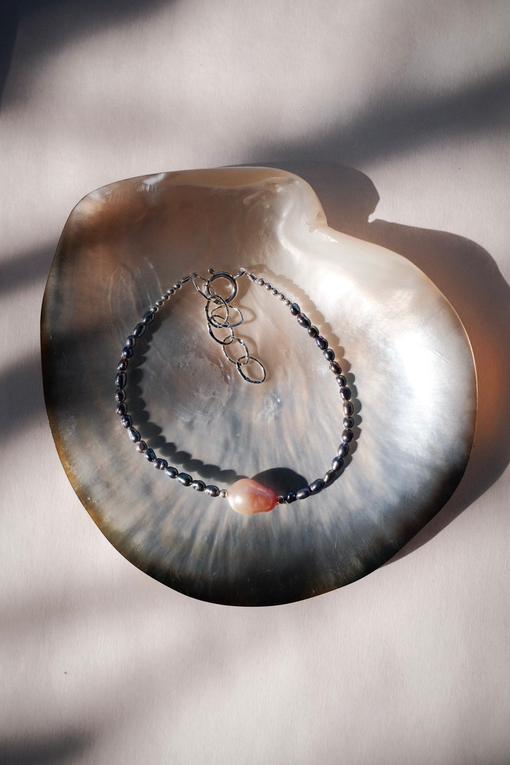 Baroque Pink Pearl Bead Bracelet - Silver Kaimalie