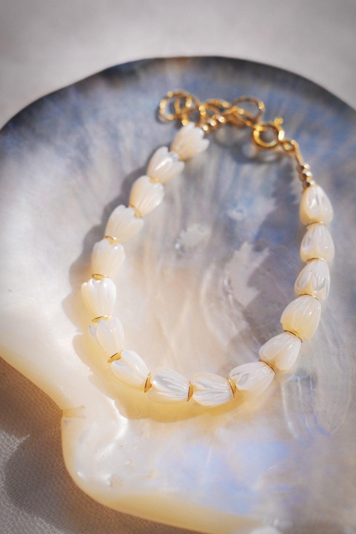 Mother of Pearl Pikake Beaded Bracelet - Gold Lāhela