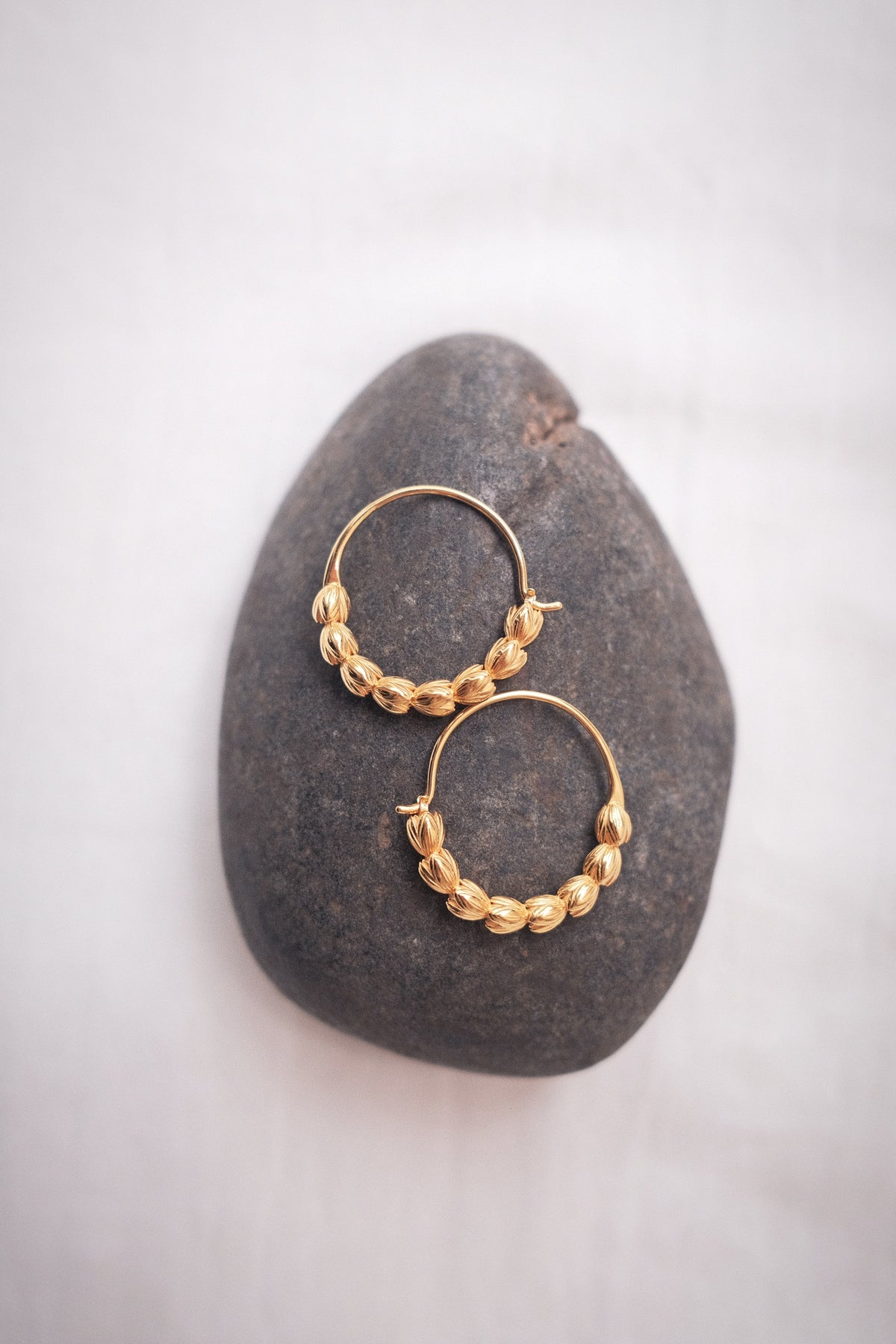 Pikake Lei Hoop Earrings - Niau
