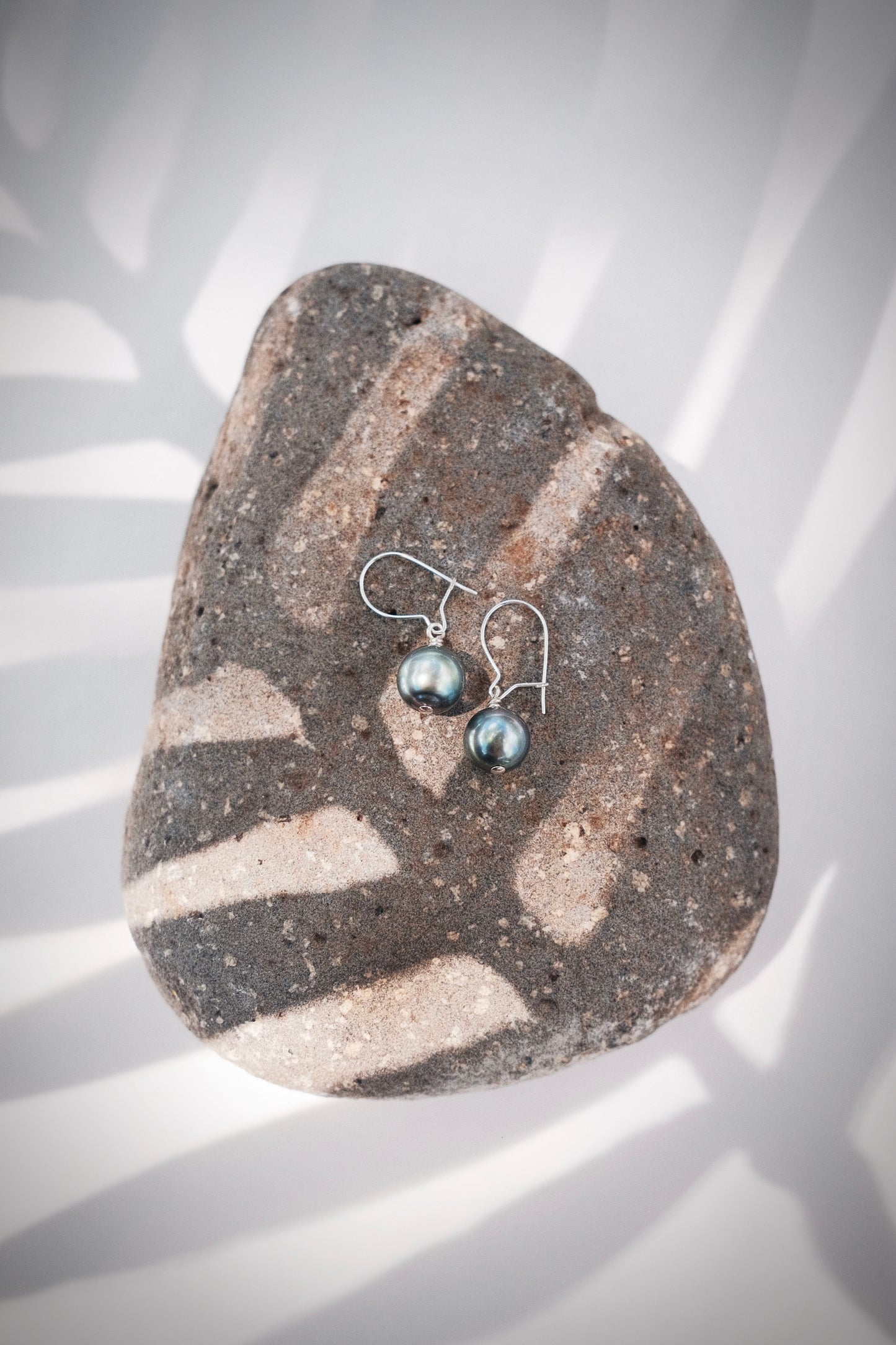 Silver Tahitian Pearl Drop Earrings - Alaula