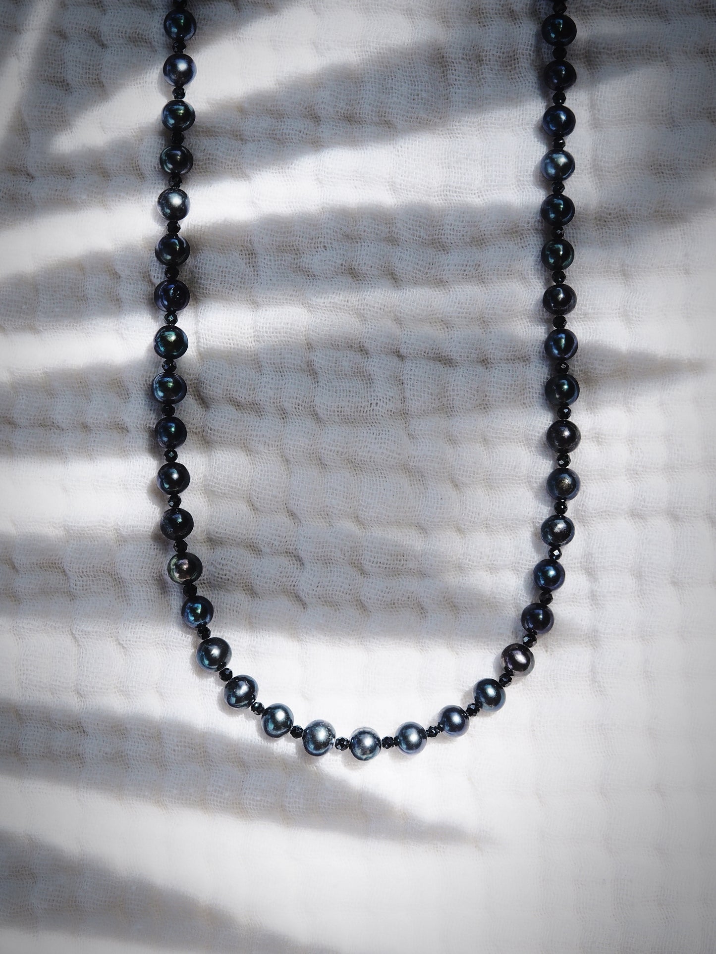 Unisex Black Pearl Necklace - Akoni