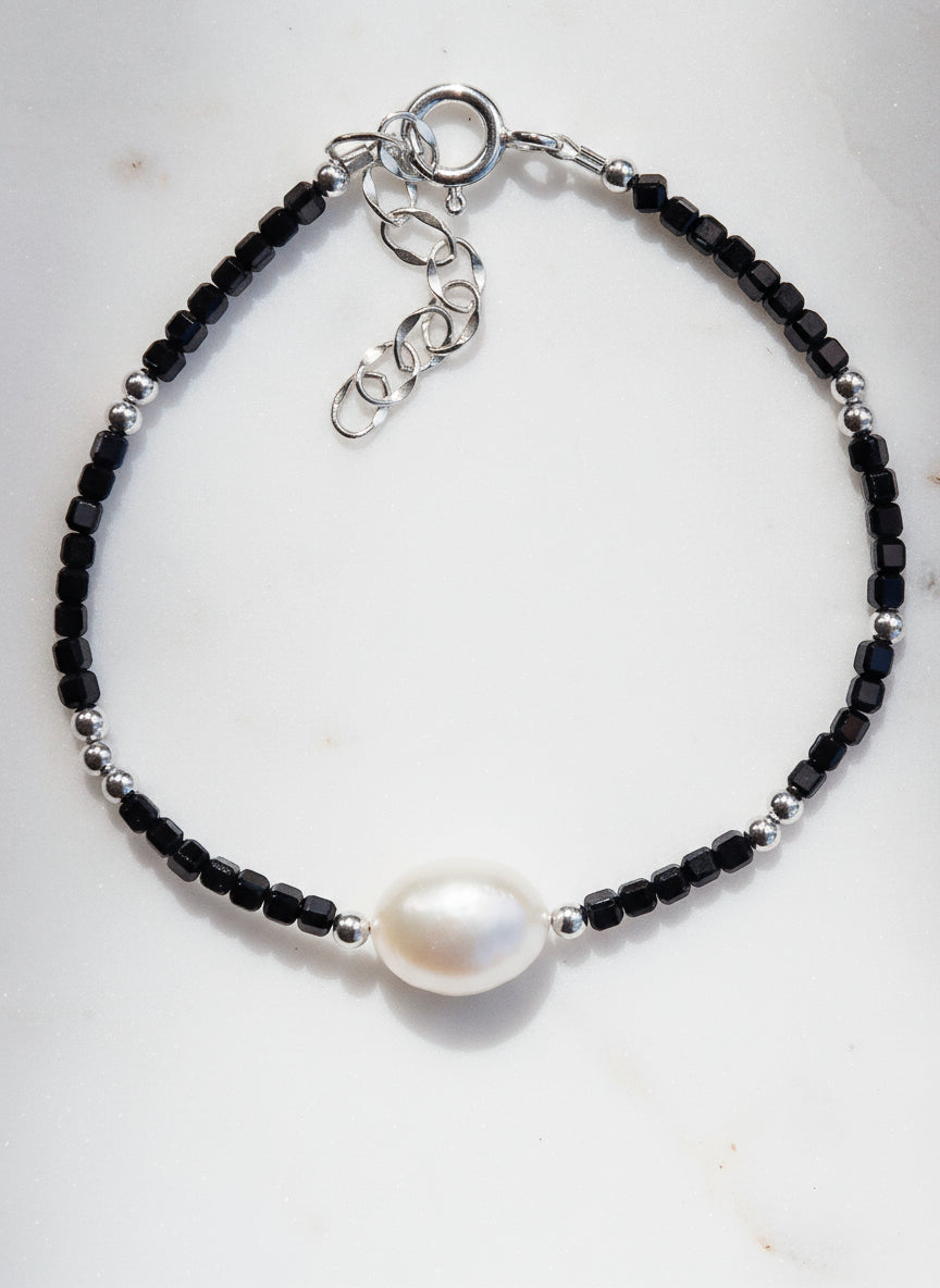 White Pearl and Gemstone Bracelet - Silver Haukea