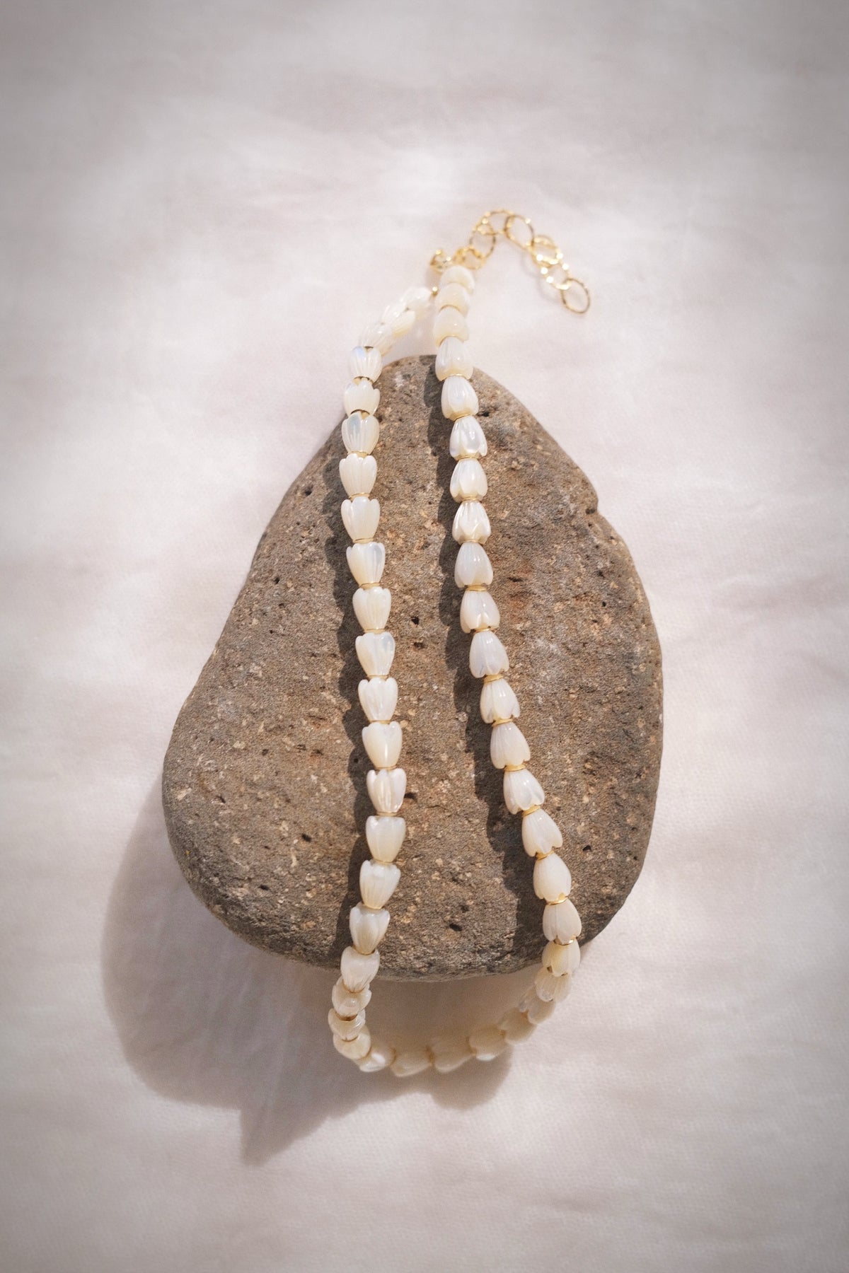 Mother of Pearl Pikake Beaded Necklace - Gold Lāhela