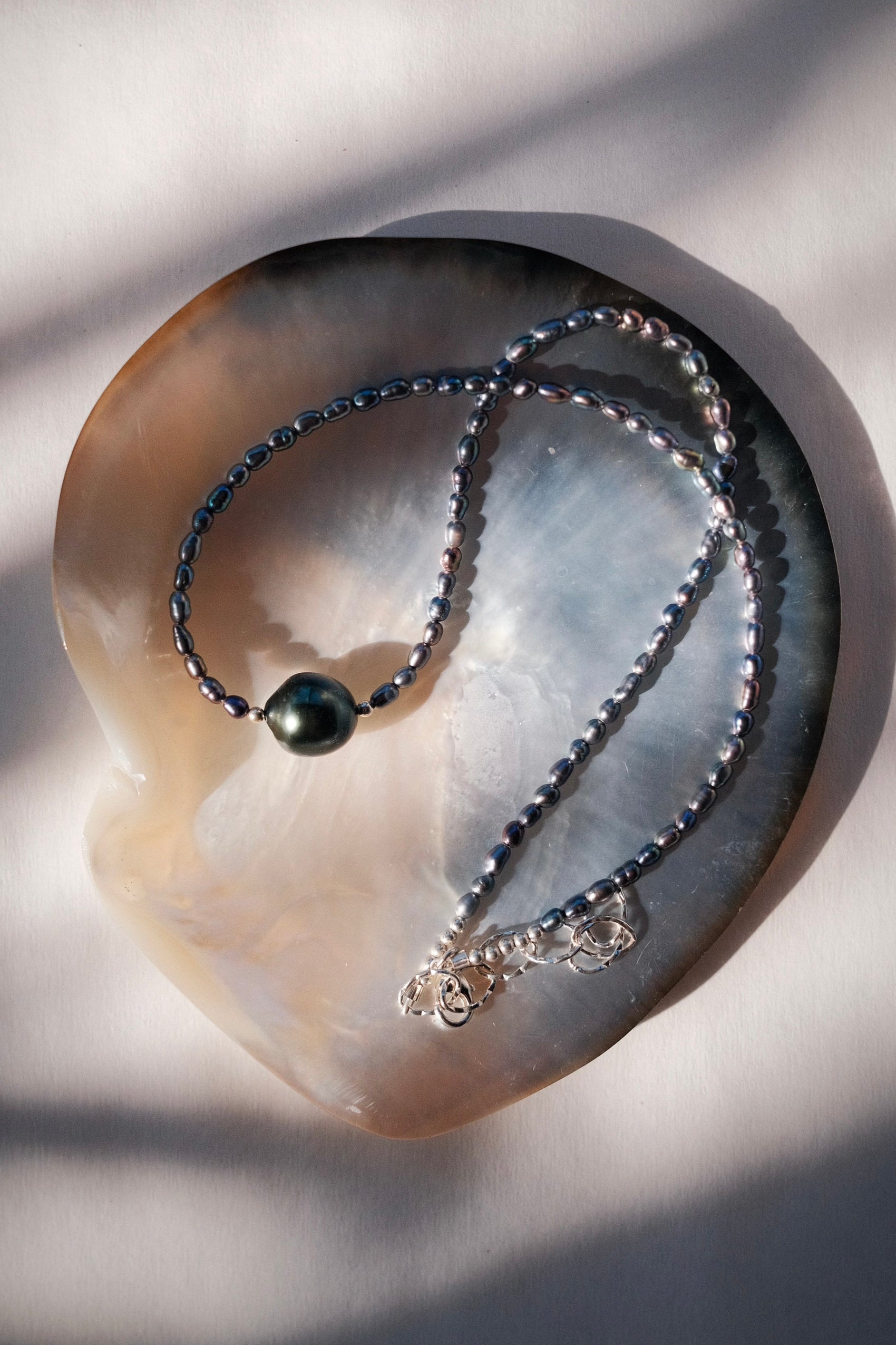 Genuine Tahitian Pearl Choker Necklace - Silver Kaimalie