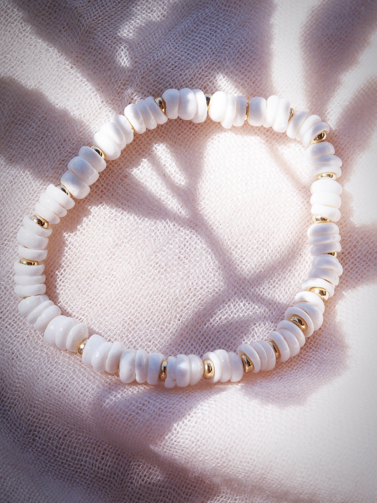 Choose your Gold Stretchy Puka Shell Bracelet - Gold Ali'ikai