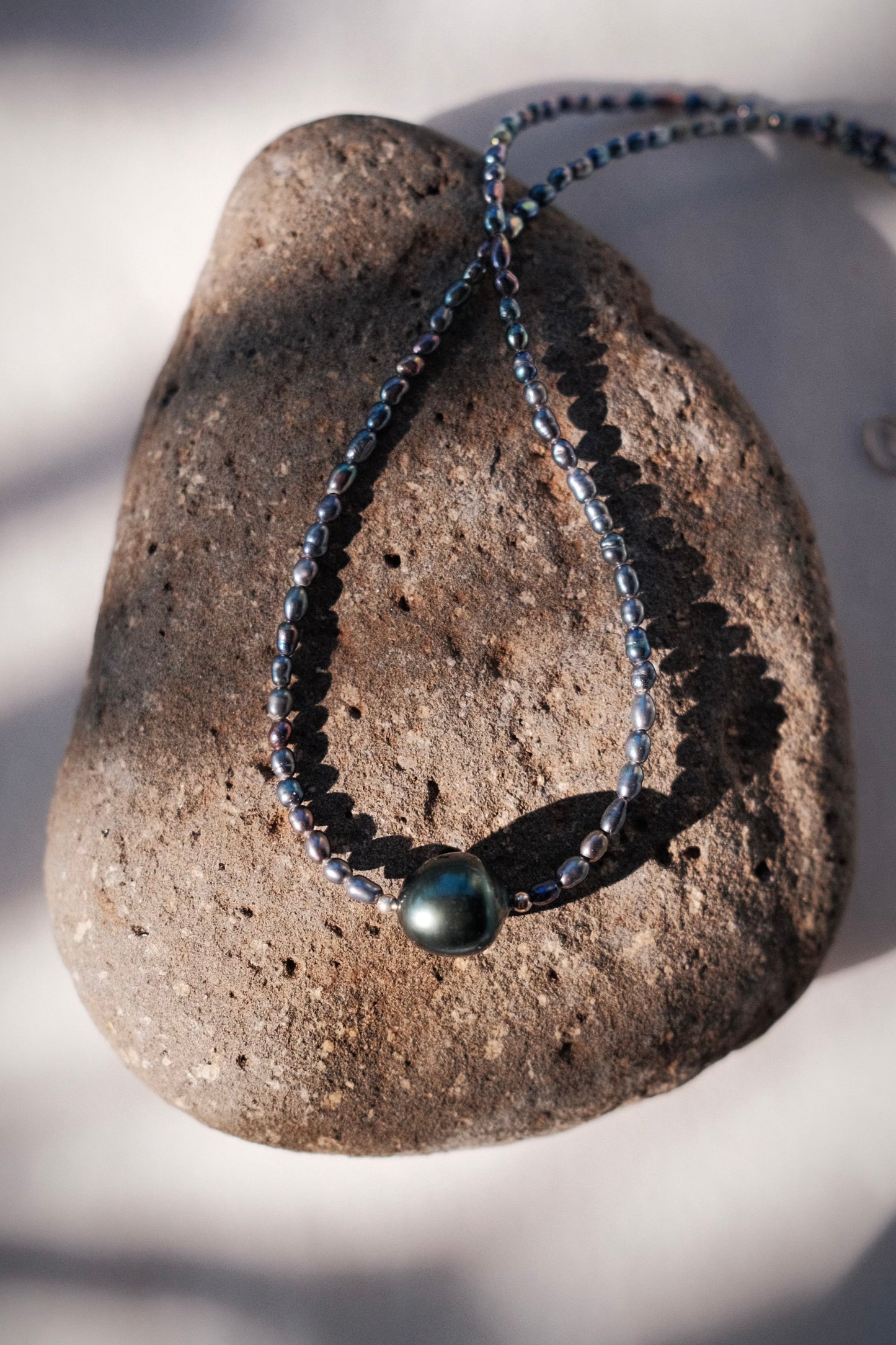 Genuine Tahitian Pearl Choker Necklace - Silver Kaimalie