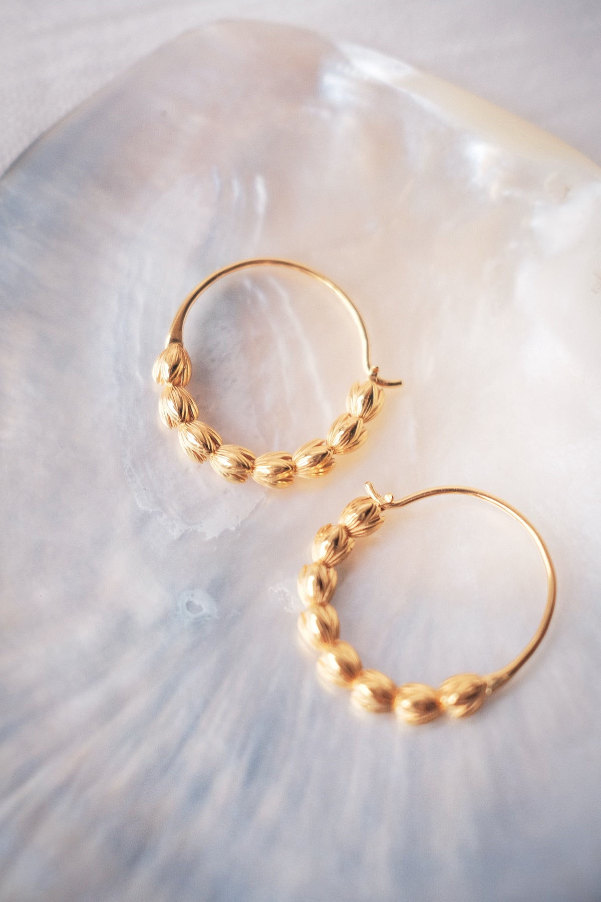 Pikake Lei Hoop Earrings - Niau