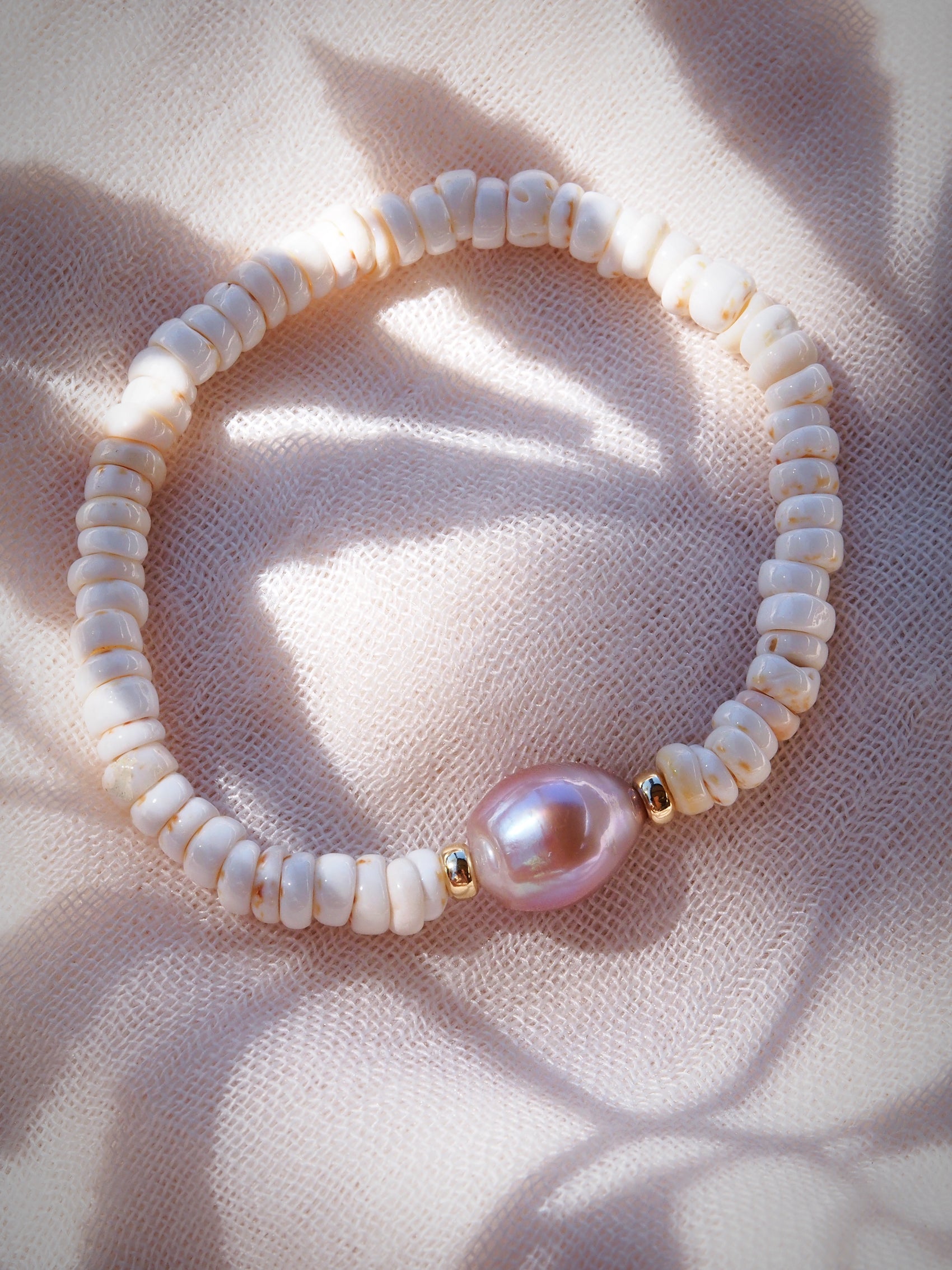 Choose your Gold Stretchy Puka Shell Bracelet - Gold Ali'ikai