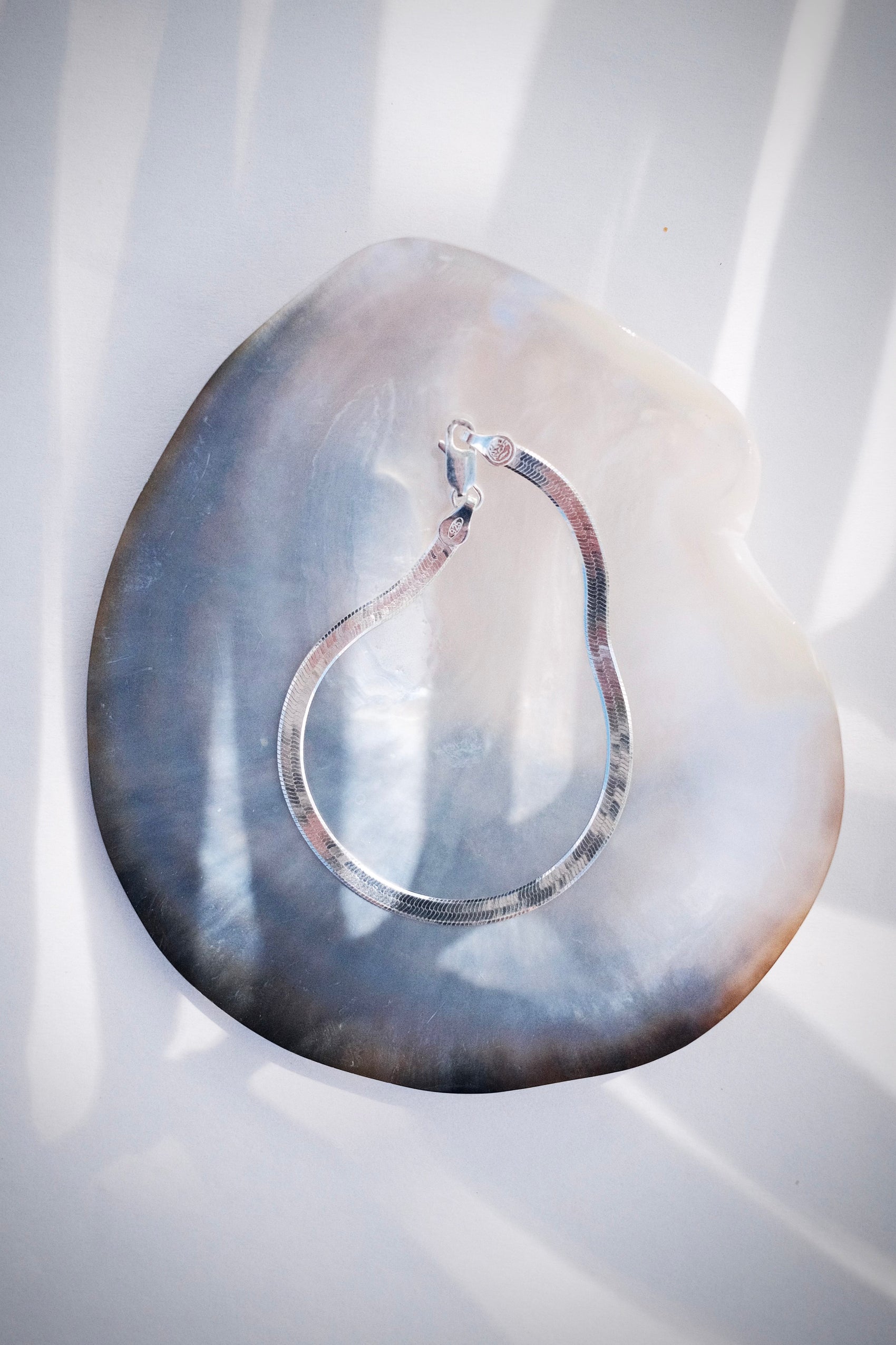 Silver Herringbone Bracelet - Konani