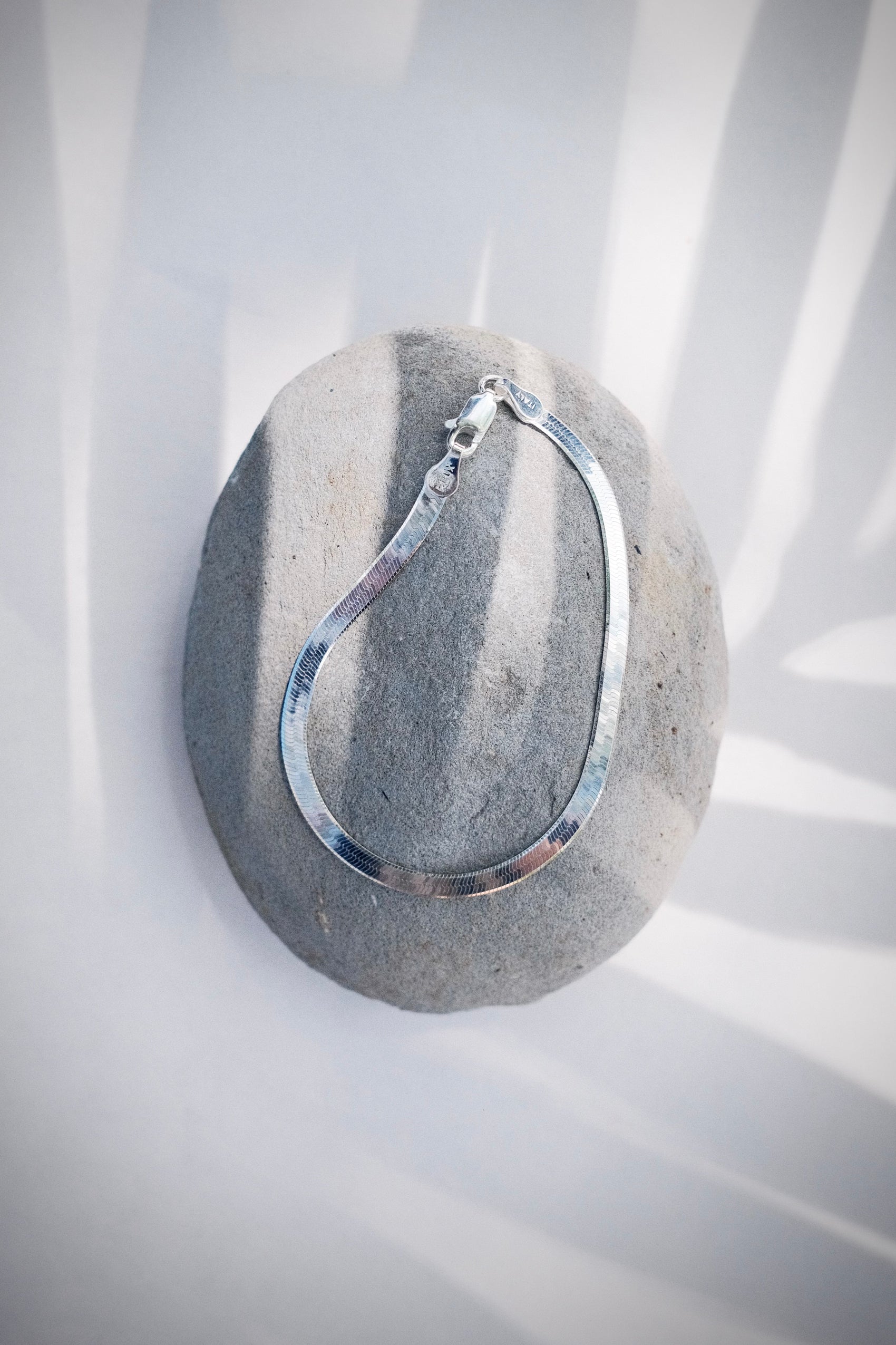Silver Herringbone Bracelet - Konani
