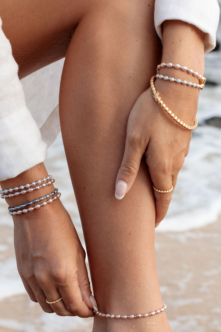 Pink Rice Pearl & Gold Bead Adjustable Bracelet - Gold Liko