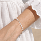 White Rice Pearl & Gold Bead Adjustable Bracelet - Gold Keʻokeʻo