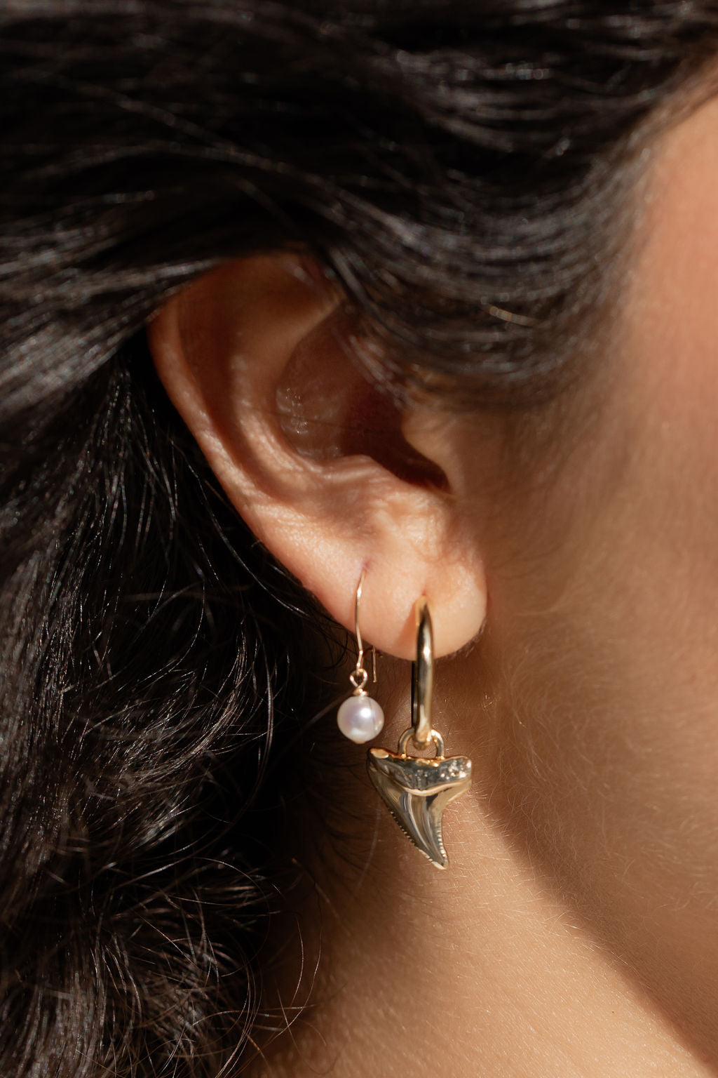 Tiny White Freshwater Pearl Drop Earrings - Silver Ipo