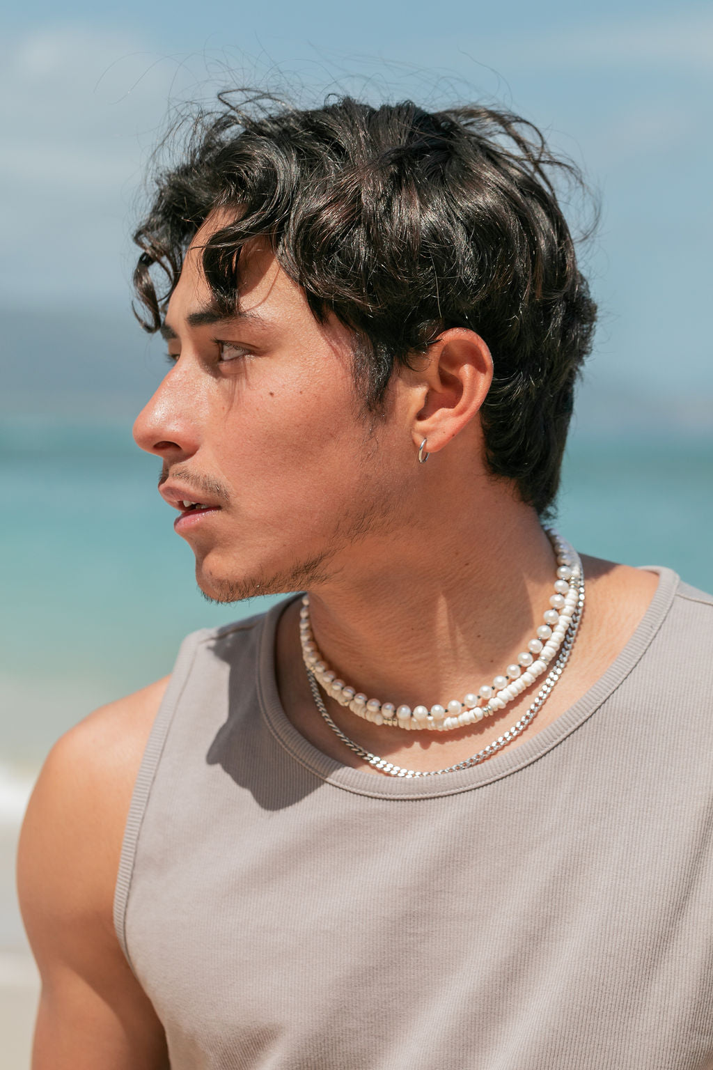 Thunaraz Puka Shell Necklace for Men Shell Necklace White Puka Shell  Necklace Surfer Necklace with Extender Chain 40cm : Amazon.ca: Clothing,  Shoes & Accessories