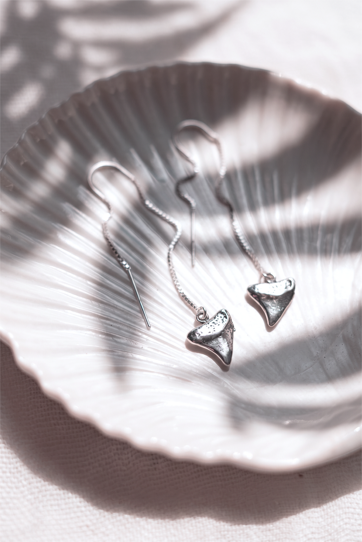 Petite Silver Shark Tooth Threader Earrings - Mano Petite