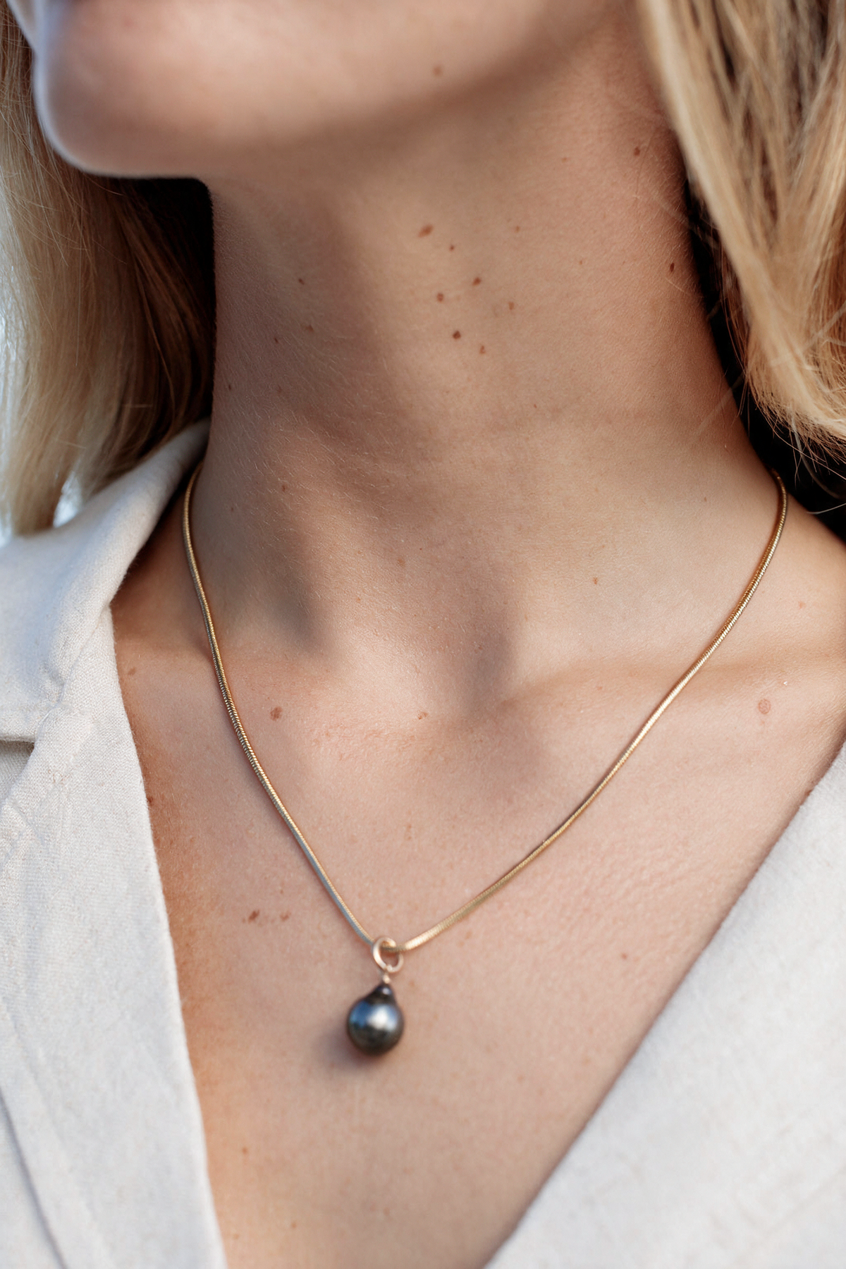 Tahitian Pearl Necklace | Single Pearl on 18kt Gold-Filled Snake Chain - Kai