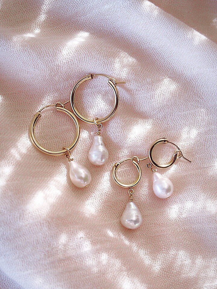 - Baroque Pearl Hoop Earrings - Kēhau - ke aloha jewelry