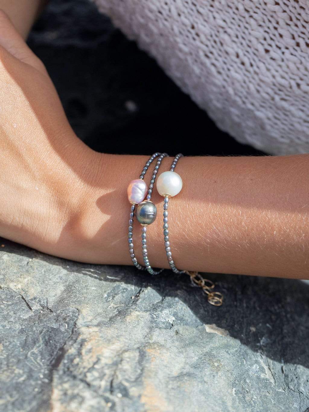 Gold Bracelet - Baroque Pink Pearl Bead Bracelet - Kaimalie - ke aloha jewelry