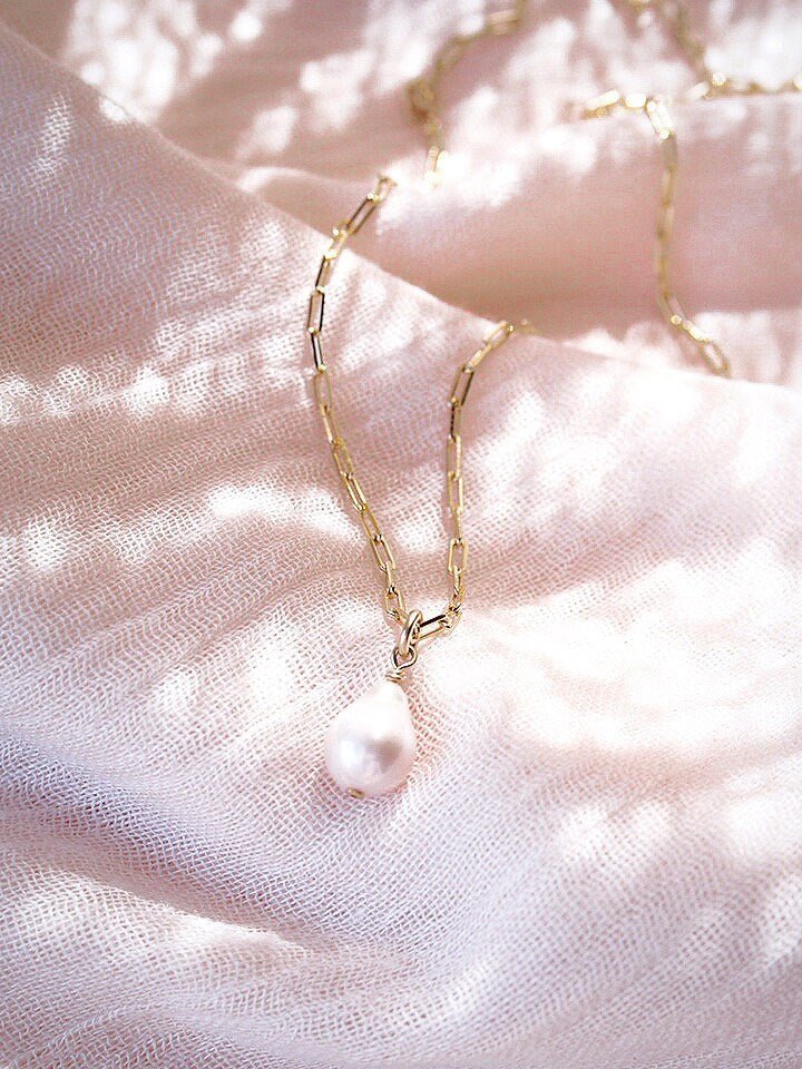 - Dainty Baroque Pearl Necklace - Kēhau - ke aloha jewelry