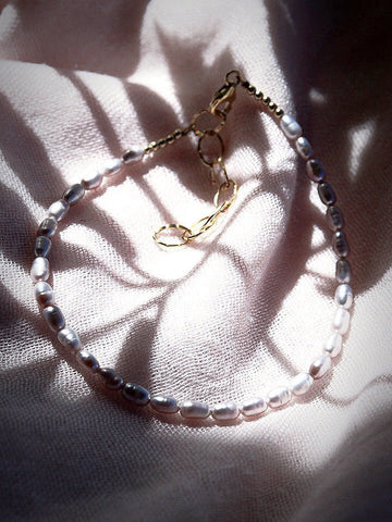 Anklets - Dainty Gray Pearl Anklet - Maile - ke aloha jewelry
