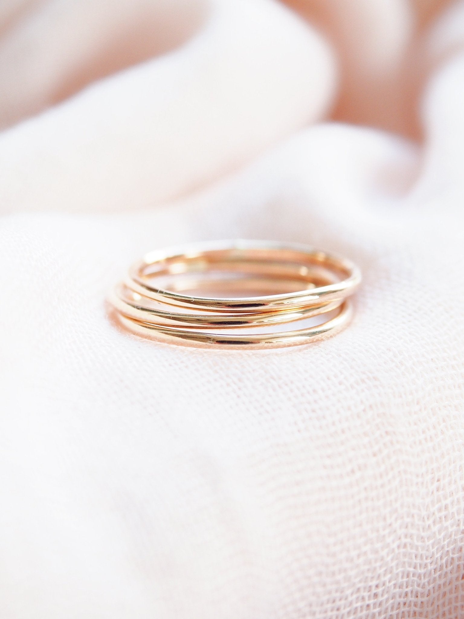 Rings - Dainty Smooth Gold Stack Ring - Kaipo - ke aloha jewelry