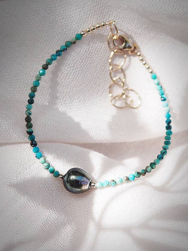 Dainty Gold Turquoise Tahitian Pearl Bracelet - Gold Ipo