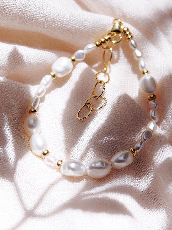 Gold Bracelet - Gold and White Pearl Bead Bracelet - Hiwahiwa - ke aloha jewelry