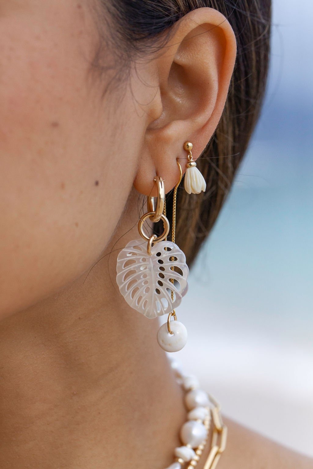 - Gold Filled Monstera Hoop Earrings - Makana - ke aloha jewelry