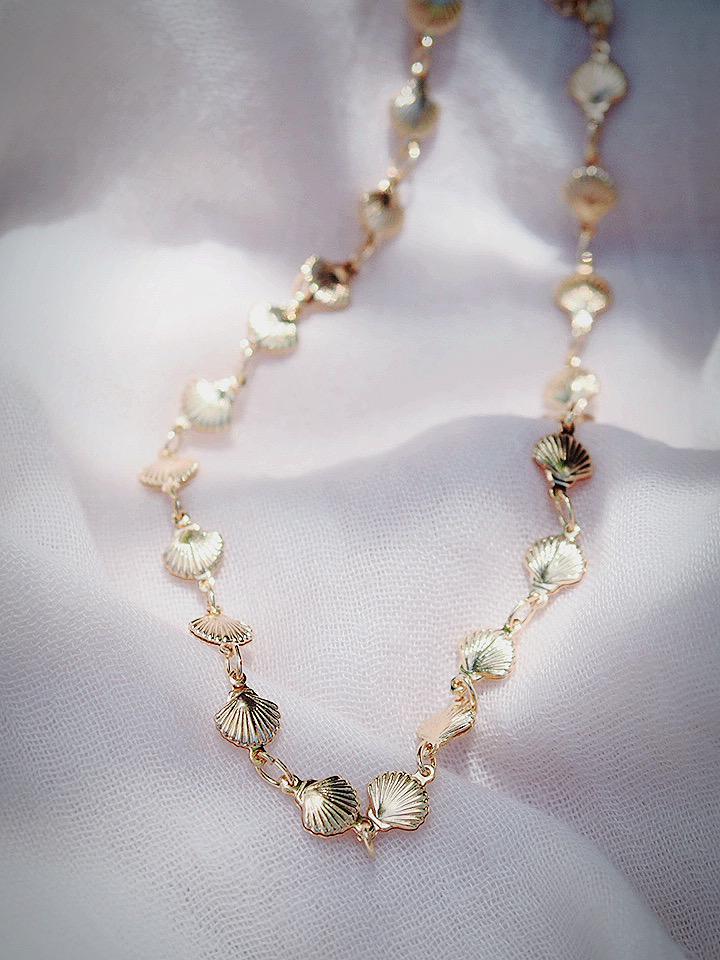 Gold Necklace - Gold Filled Seashell Chain Choker Necklace - Leialoha - ke aloha jewelry