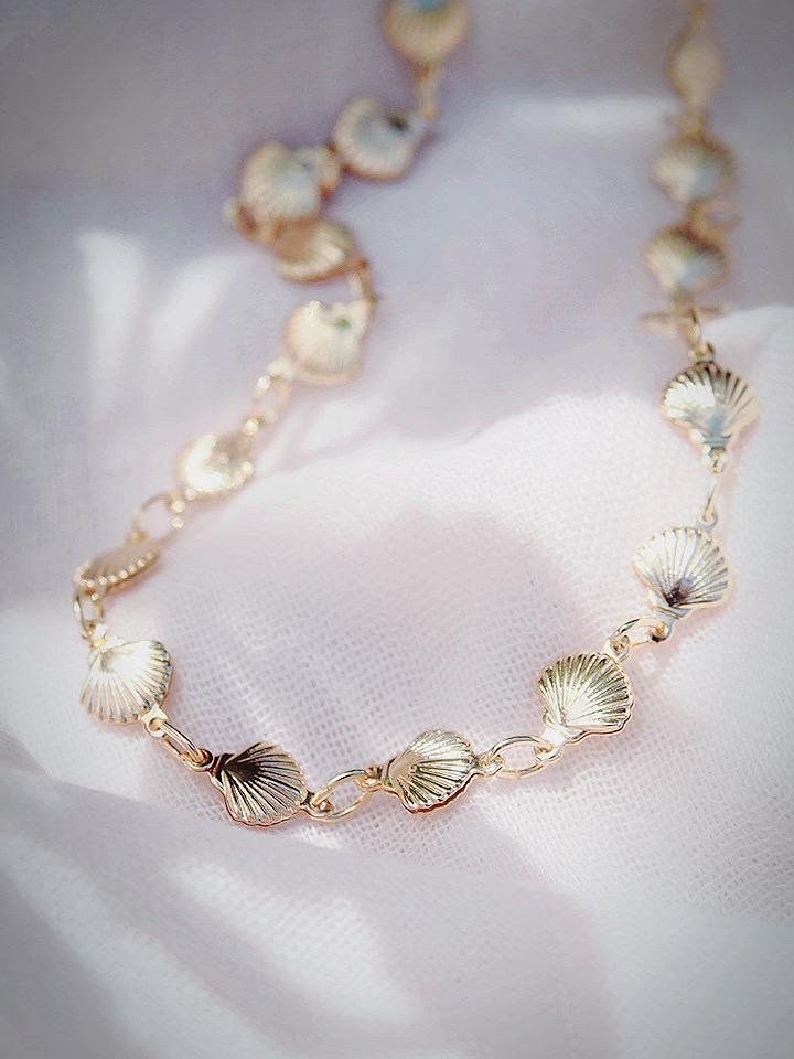 Gold Necklace - Gold Filled Seashell Chain Choker Necklace - Leialoha - ke aloha jewelry