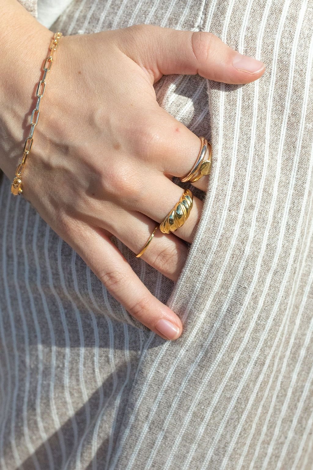 Gold Bracelet - Gold Paperclip Link Chain Bracelet - Kaiea - ke aloha jewelry