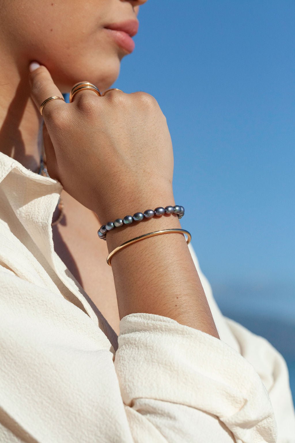 Gold Bracelet - Gold Peacock Pearl Bracelet - Keilani - ke aloha jewelry