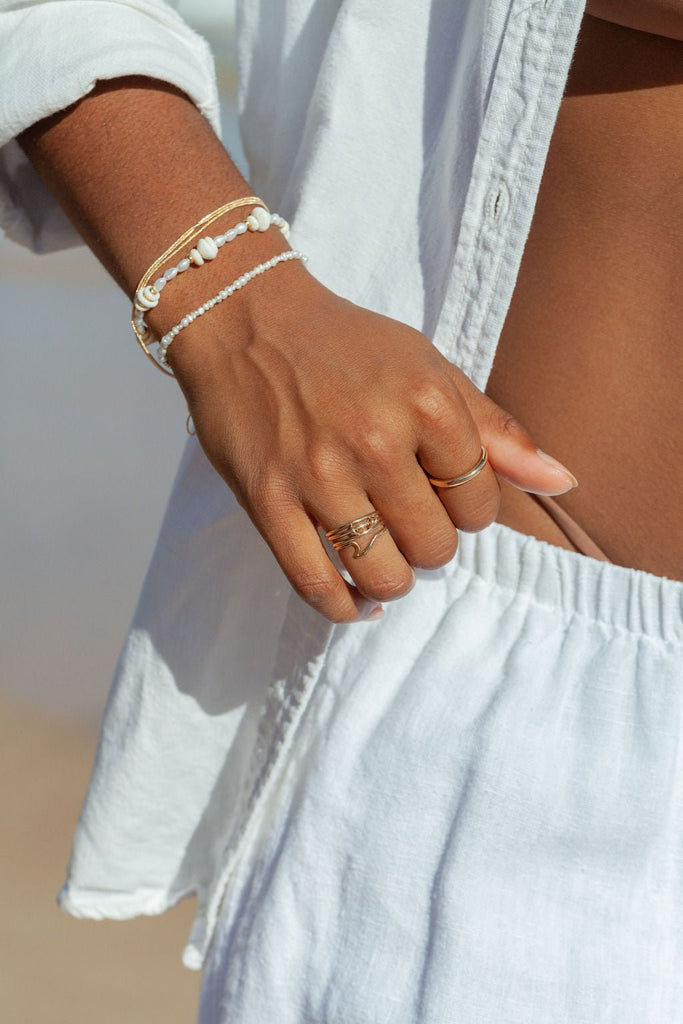 Bracelets - Gold Puka Shell Pearl Bracelet - Maka - ke aloha jewelry