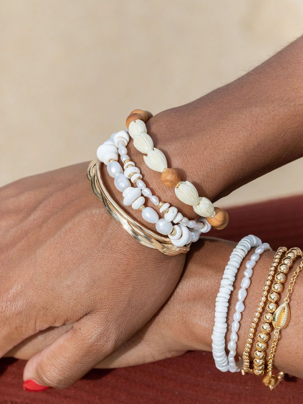 Gold Bracelet - Gold Puka Shell Pearl Bracelet - Maka - ke aloha jewelry
