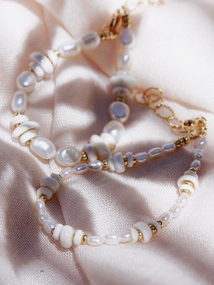 Gold Bracelet - Gold Puka Shell Pearl Bracelet - Maka - ke aloha jewelry