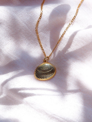 Gold Necklace - Gold Sea Shell Necklace - Keone - ke aloha jewelry
