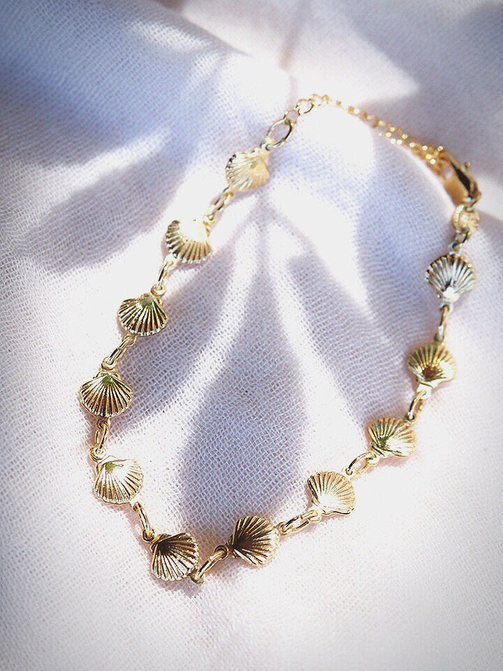 Anklets - Gold Seashell Anklet - Leialoha - ke aloha jewelry