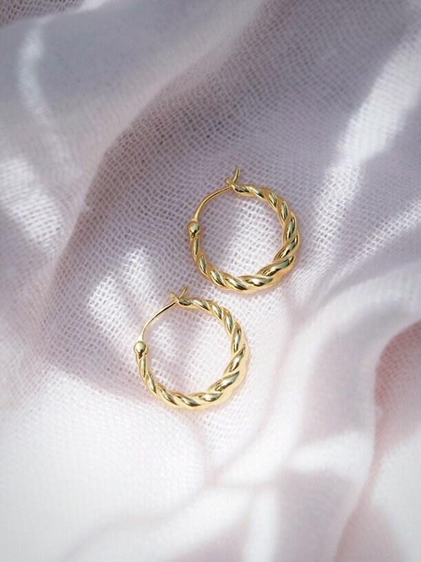 Earrings - Gold Twist Hoop Earrings - ke aloha jewelry