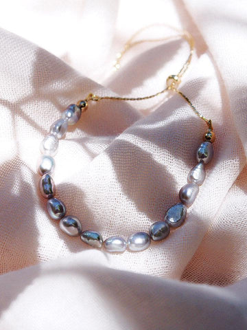 Gold Bracelet - Grey Freshwater Pearl Bead Bracelet - Keilani - ke aloha jewelry