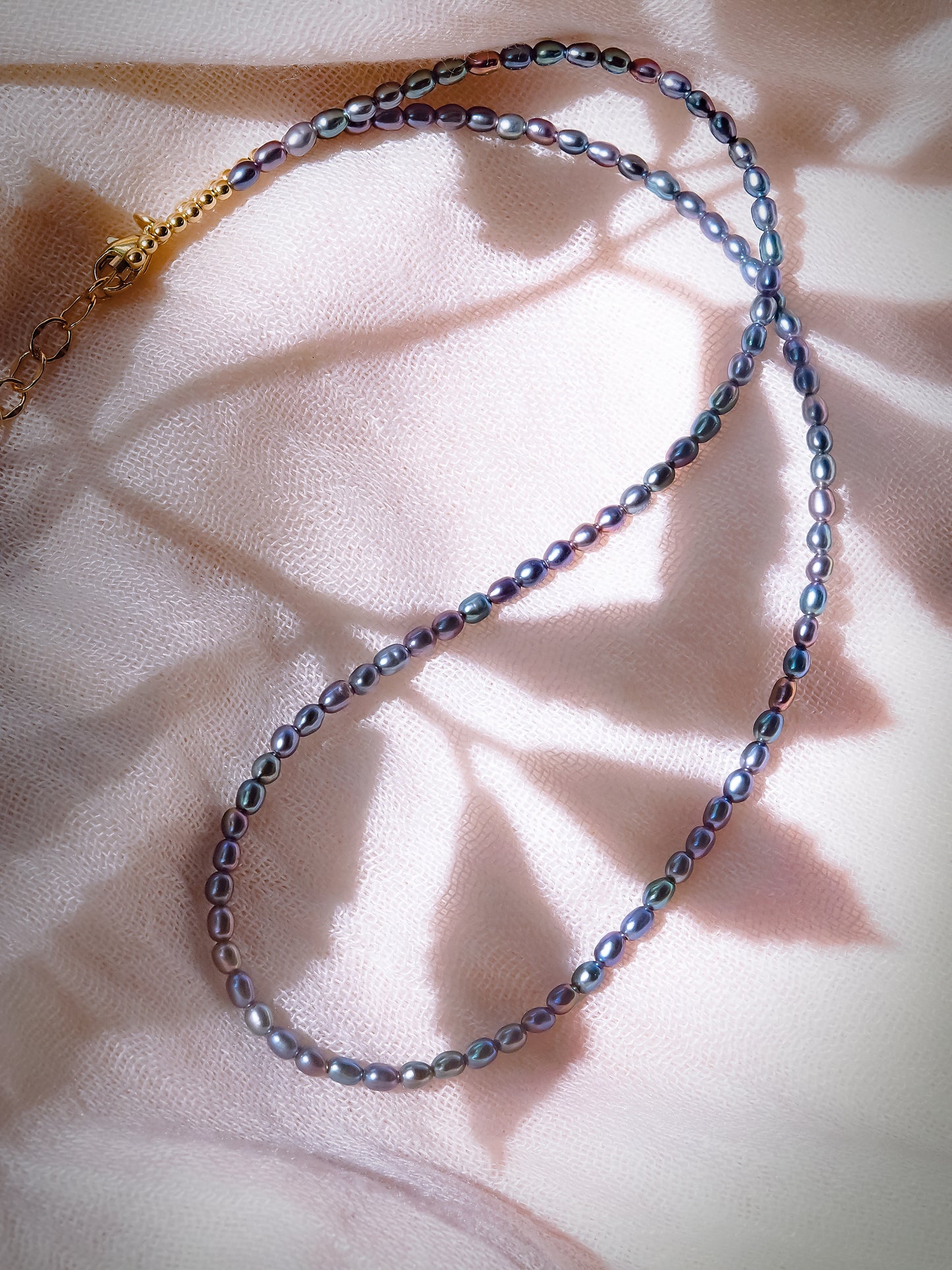 Gold Dainty Black Pearl Necklace - Maile