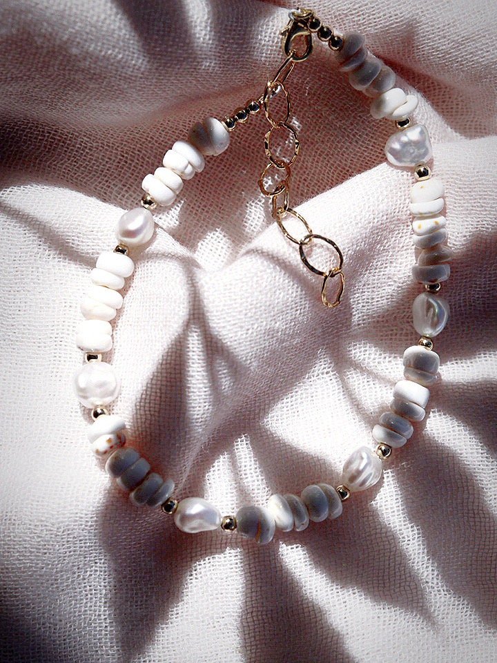 Anklets - Keshi Pearl Puka Shell Anklet - Poa - ke aloha jewelry